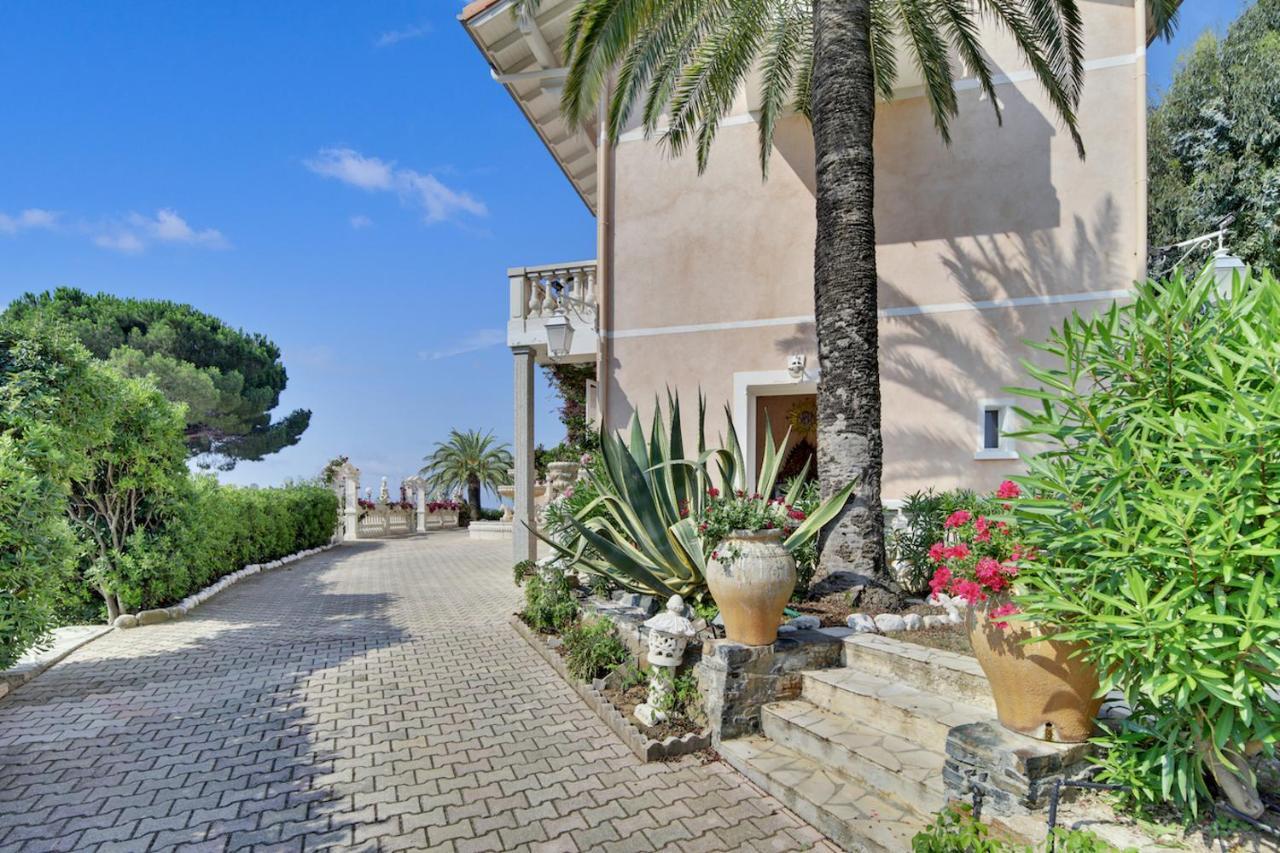 Le Chateau De Mei Lese La Croix-Valmer Exterior foto